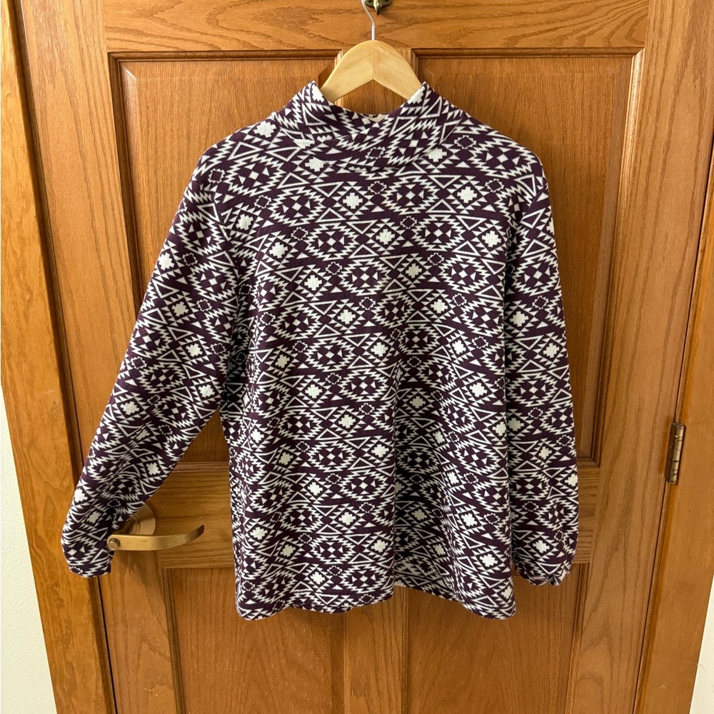 Duluth Trading Co Purple and White Turtleneck Sweater